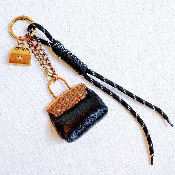 Sassy Luxe Black Purse Bag Charm Keychain - Picture 3 of 4